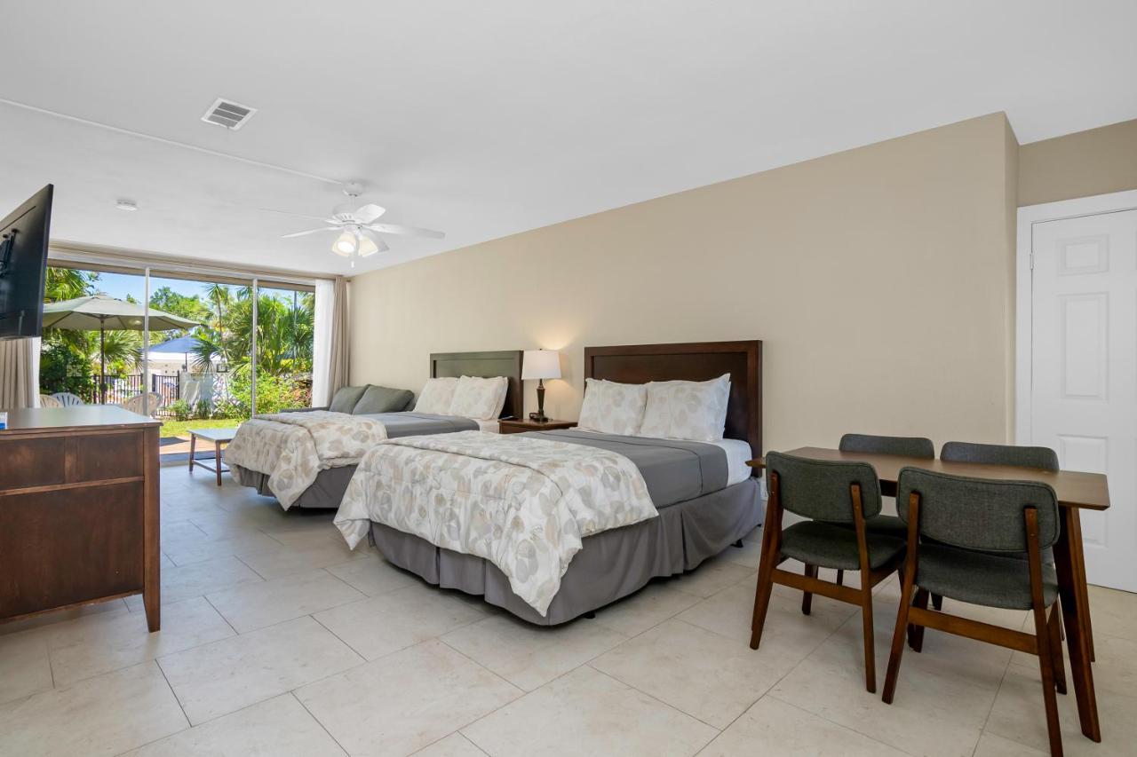 The Fairways Inn Of North Naples Exterior foto