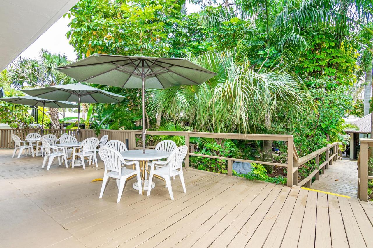 The Fairways Inn Of North Naples Exterior foto